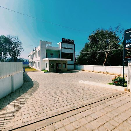 Hotel Airport City Dod Jala Экстерьер фото