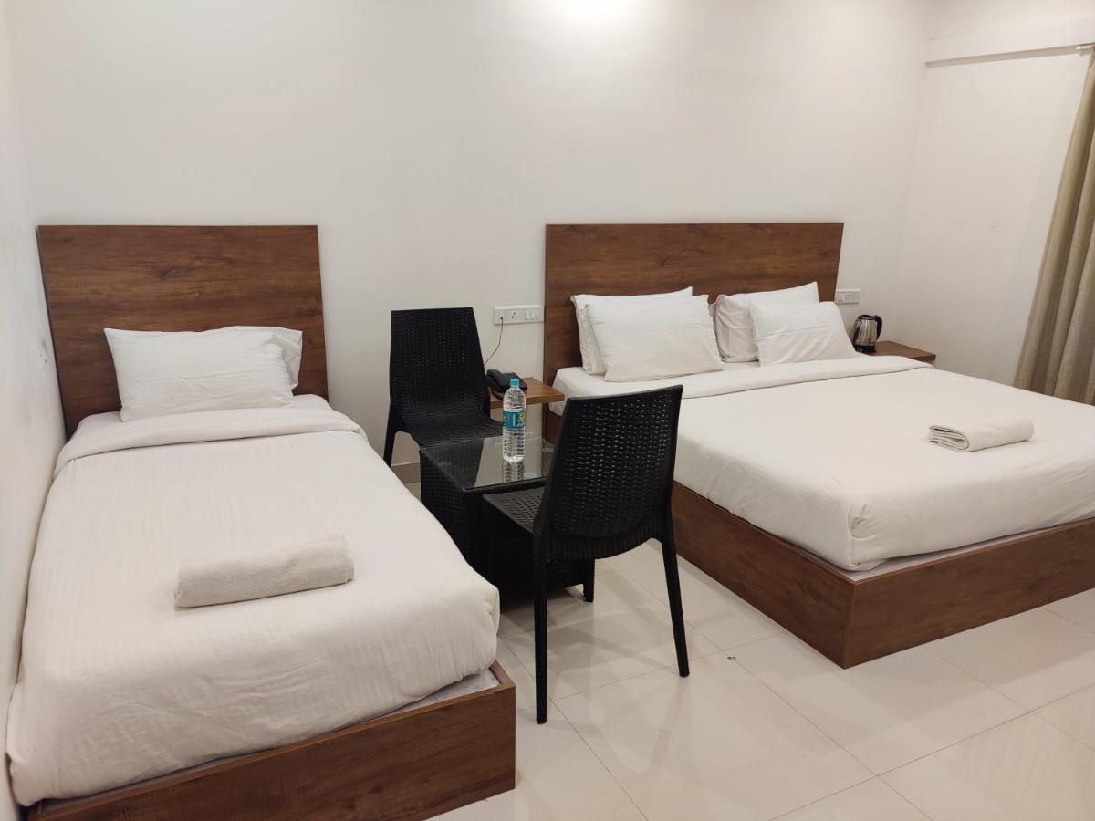 Hotel Airport City Dod Jala Экстерьер фото