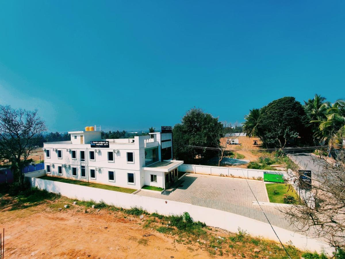Hotel Airport City Dod Jala Экстерьер фото