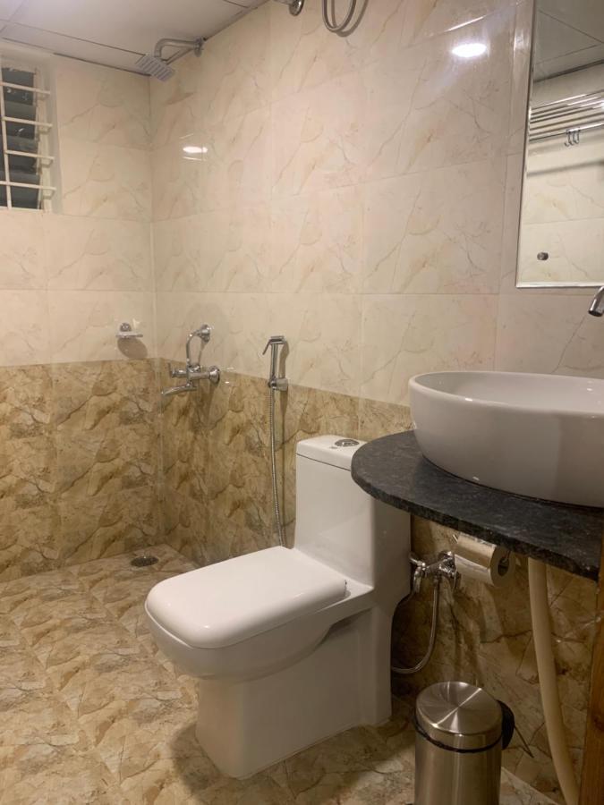 Hotel Airport City Dod Jala Экстерьер фото